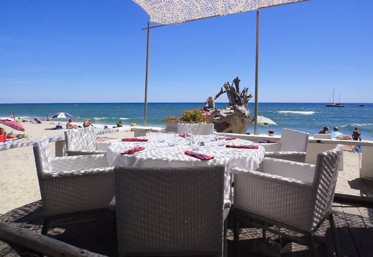 Le restaurant - Les Deux Mâts - Restaurant plage Ghisonaccia - Ghisonaccia Restaurant